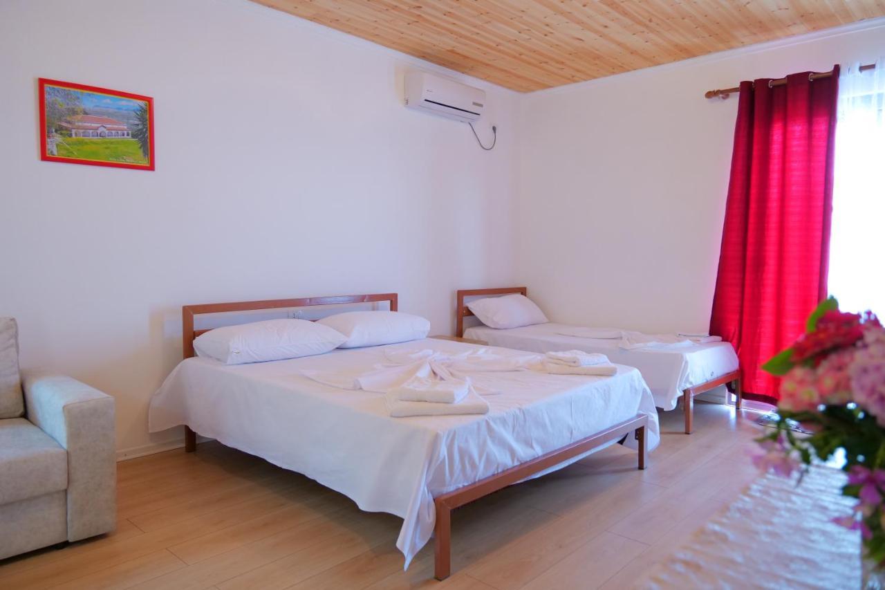 Guesthouse Panorama Nivice ซารานเดอ ภายนอก รูปภาพ