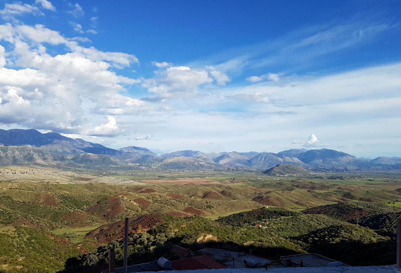 Guesthouse Panorama Nivice ซารานเดอ ภายนอก รูปภาพ