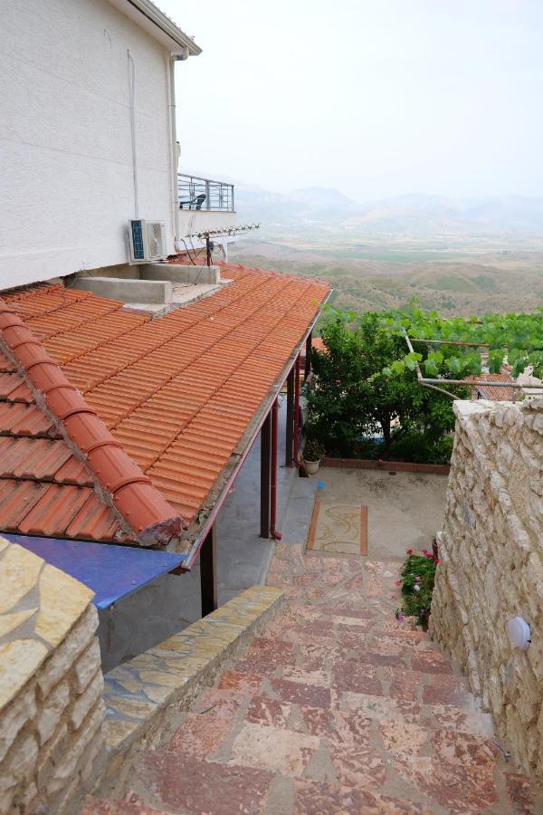 Guesthouse Panorama Nivice ซารานเดอ ภายนอก รูปภาพ