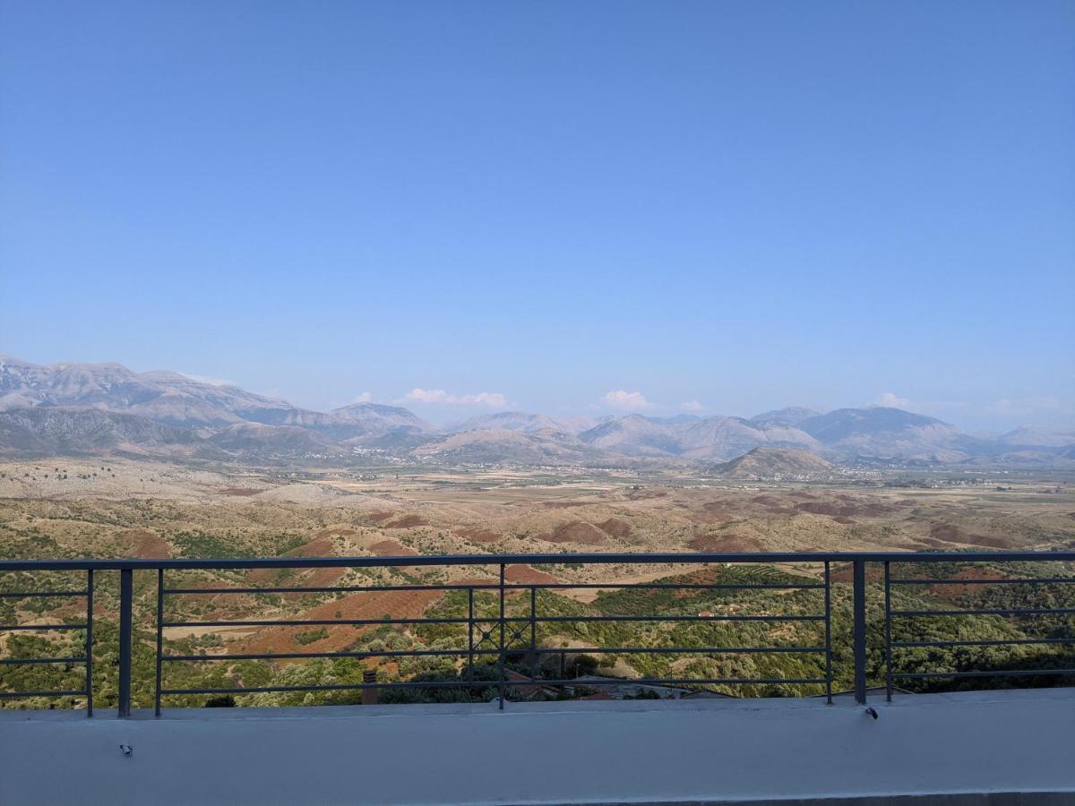 Guesthouse Panorama Nivice ซารานเดอ ภายนอก รูปภาพ